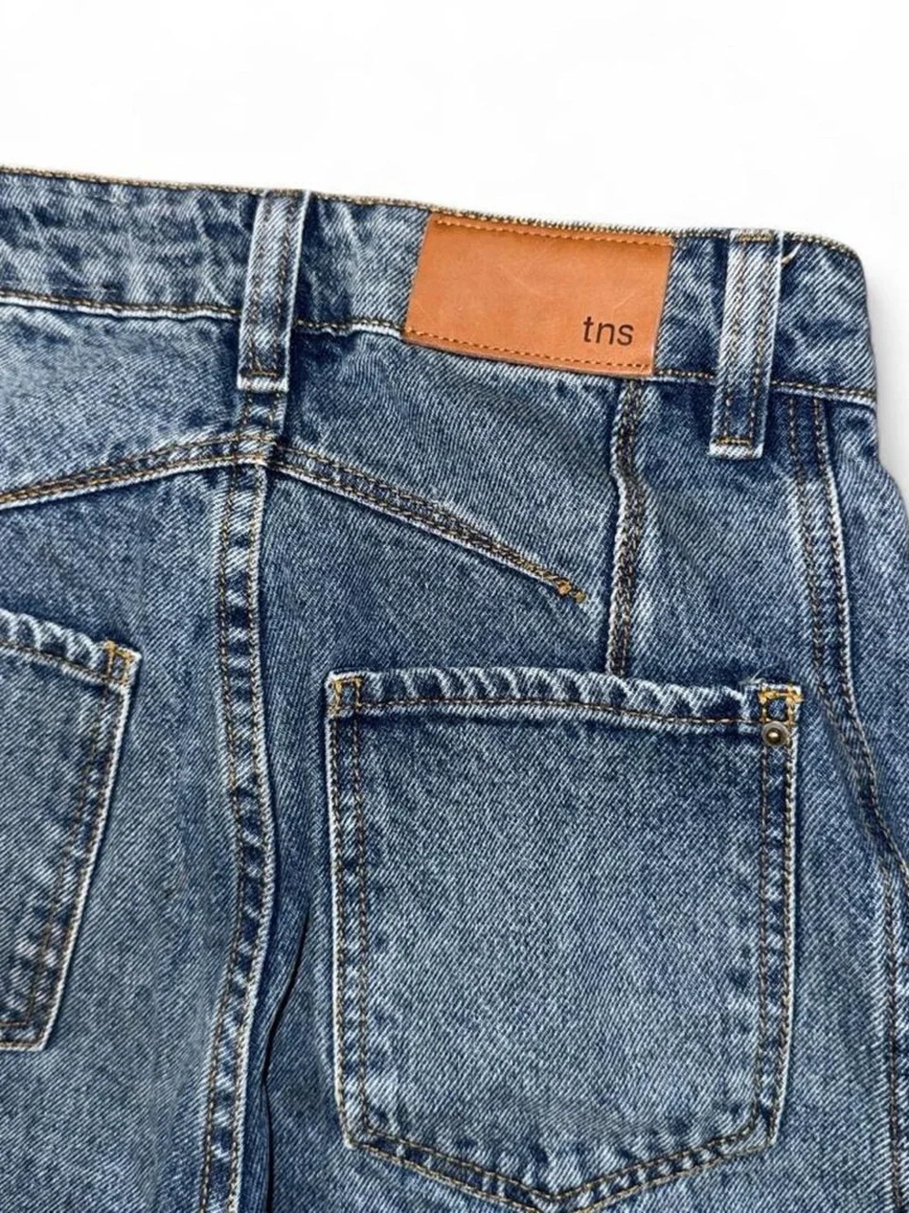 Women's Wide Leg Vintage Wash Jeans - Blue